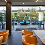 Hotel Mariposa
